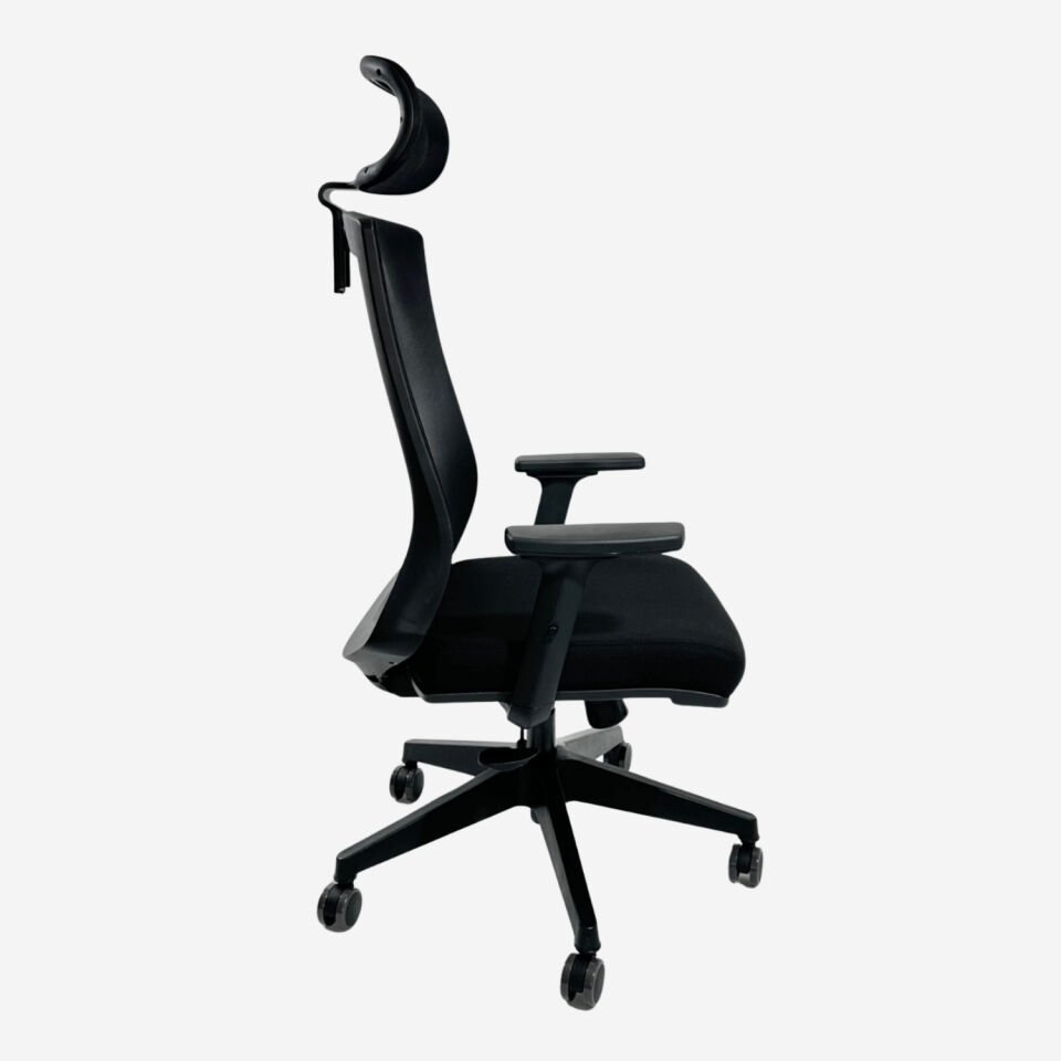 Dynamic Siyah Fileli Yönetici Koltuğu